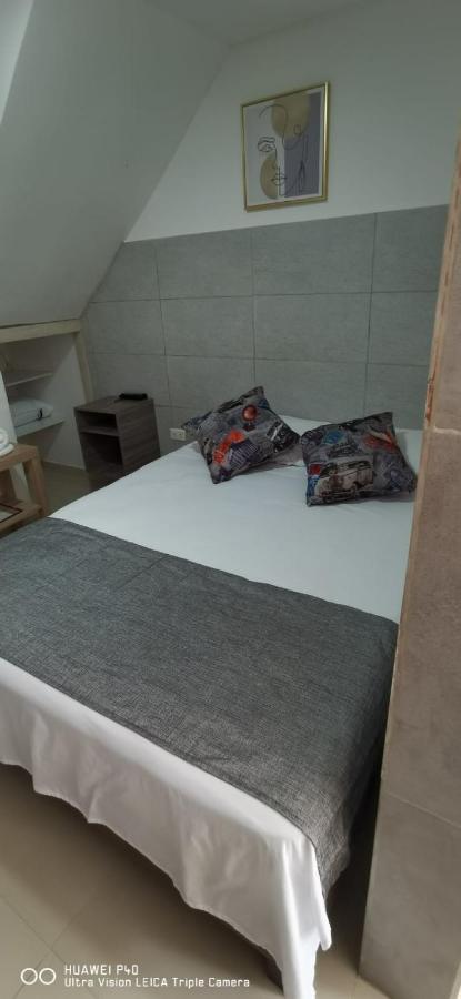 Edificio Niza80 Ibague, Acceso Digital Cerca Parque Deportivo Hotel ภายนอก รูปภาพ