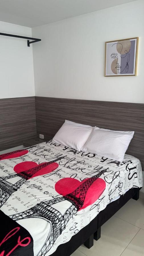 Edificio Niza80 Ibague, Acceso Digital Cerca Parque Deportivo Hotel ภายนอก รูปภาพ